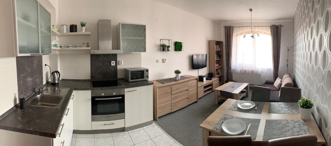 Cosy Apartment In An Excellent Location Vel'ka Lomnica Exterior foto